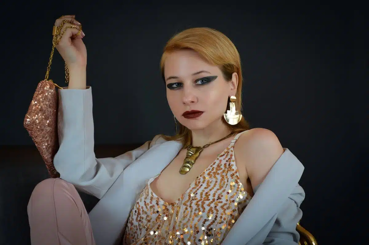 élégante tenue