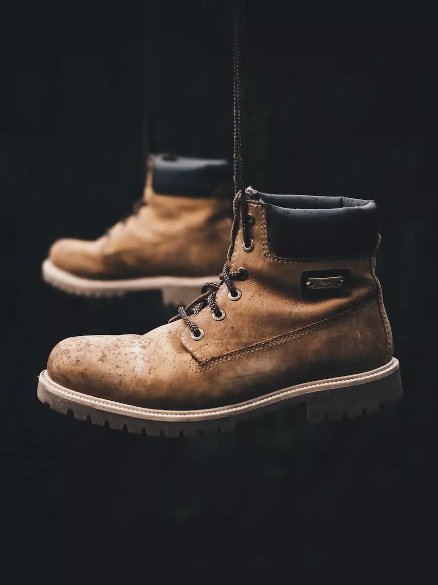 brown leather lace up boot